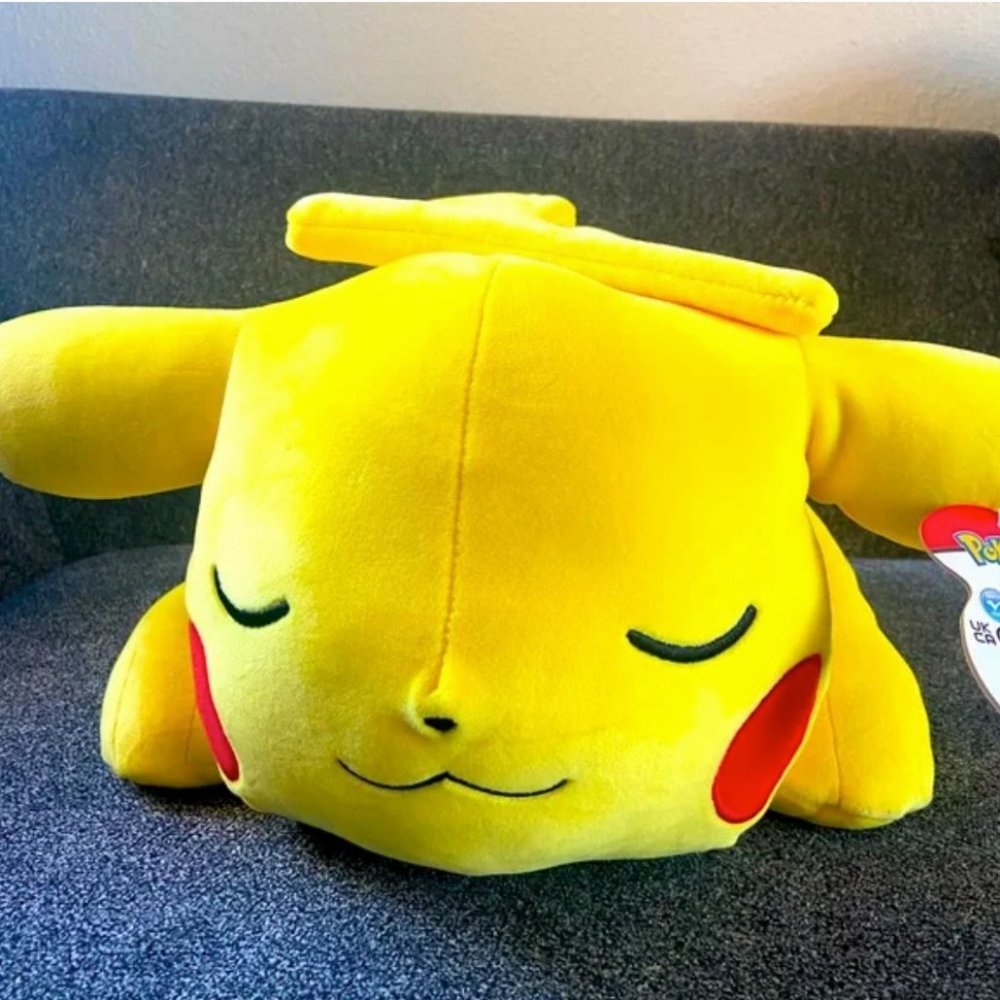 NWT Pokemon 18" Pikachu Sleeping Plush Stuffed Toy